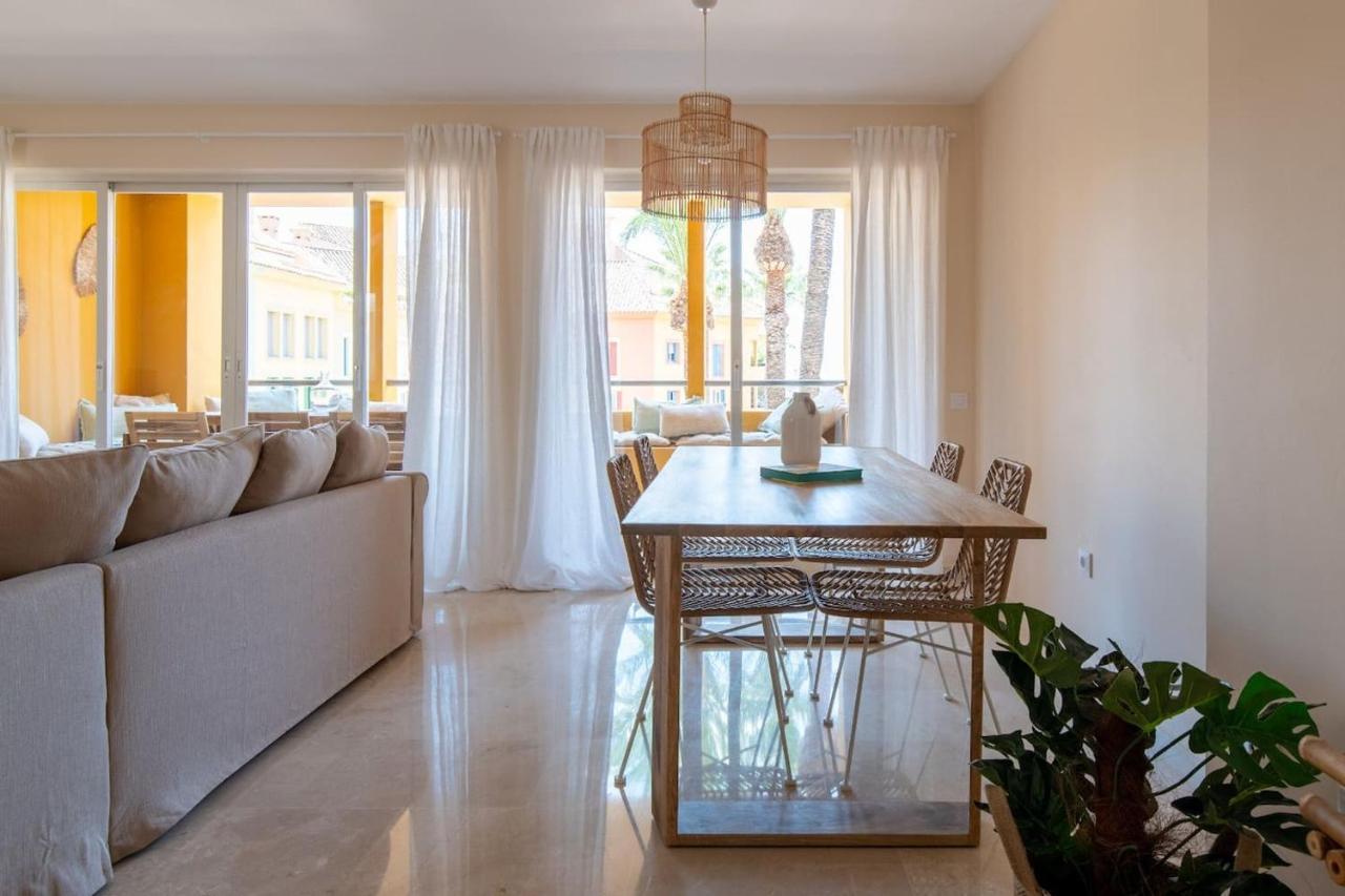 Puerto Sotogrande Con Vistas Al Mar Apartman Kültér fotó