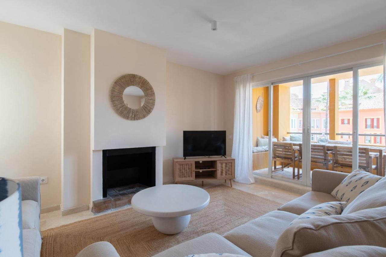 Puerto Sotogrande Con Vistas Al Mar Apartman Kültér fotó