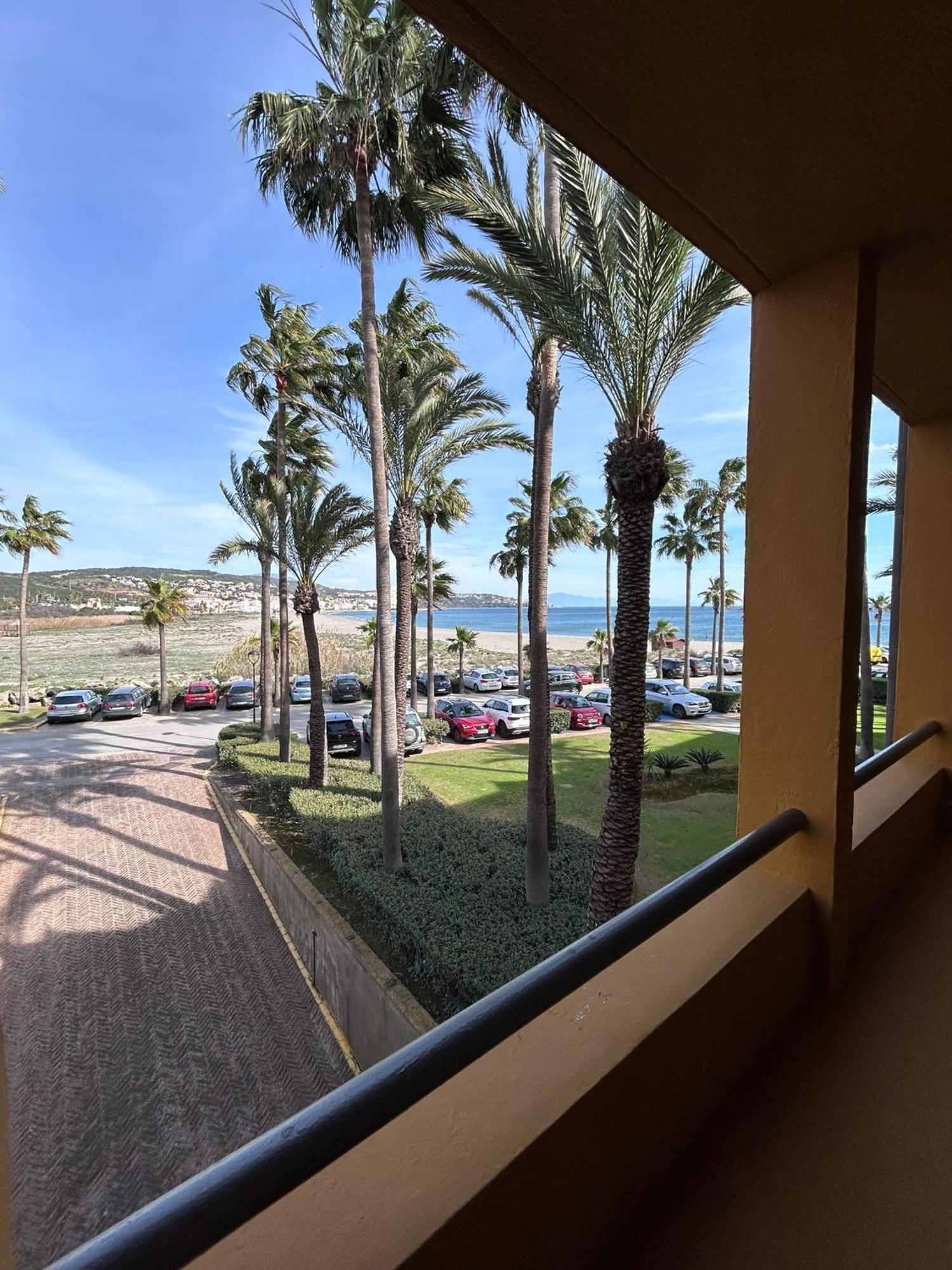Puerto Sotogrande Con Vistas Al Mar Apartman Kültér fotó